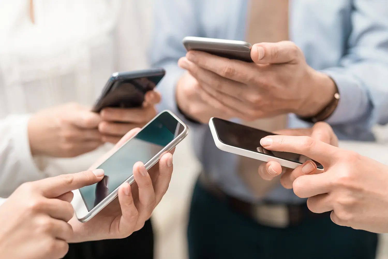 Polícia de pernambuco alerta sobre golpe da falsa transportadora pelo WhatsApp; veja como se proteger.