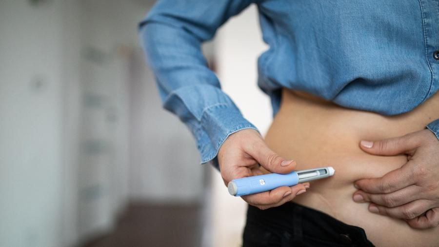 OMS anuncia diretriz global para uso de “canetas” no tratamento da obesidade.
