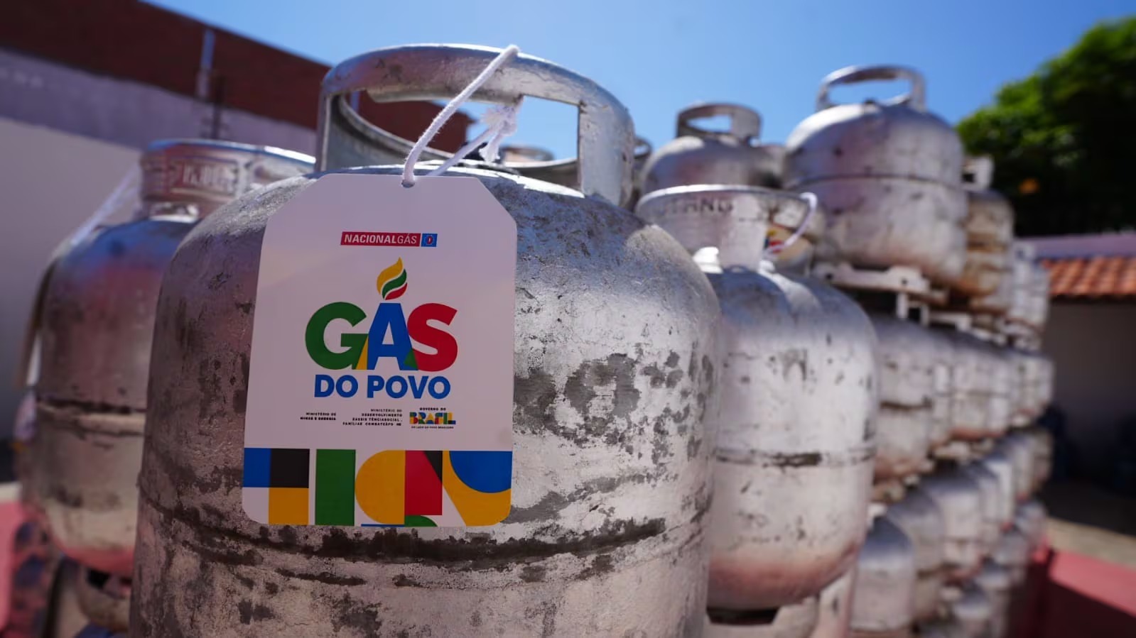 Vale Gás: Nova etapa é liberada; saiba como retirar o benefício em nossa região