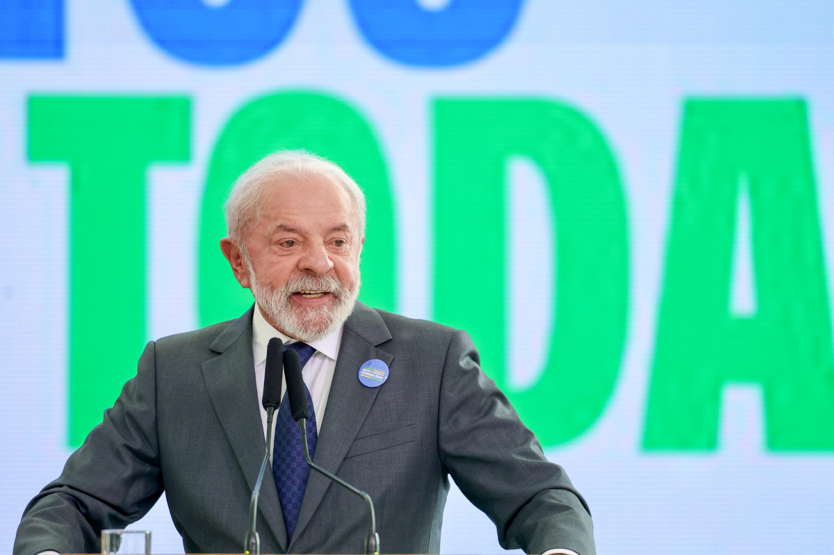 Lula desembarca em Pernambuco nesta sexta (13) e deve ser acompanhado por Raquel e João; veja agenda.