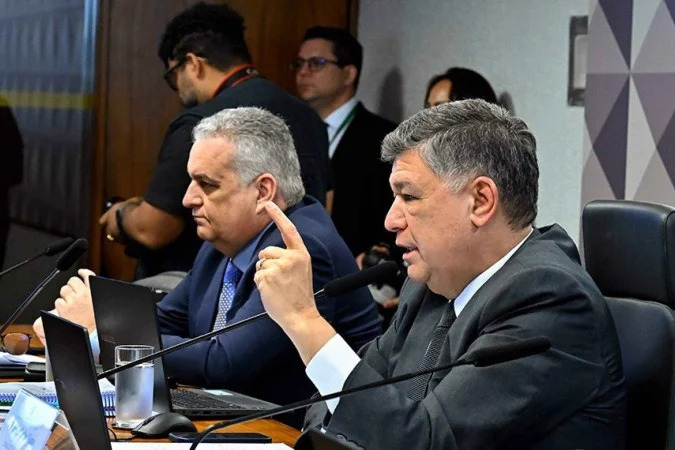 CPMI do INSS vota quebra de sigilo de Lulinha e de ex-sócio de Vorcaro