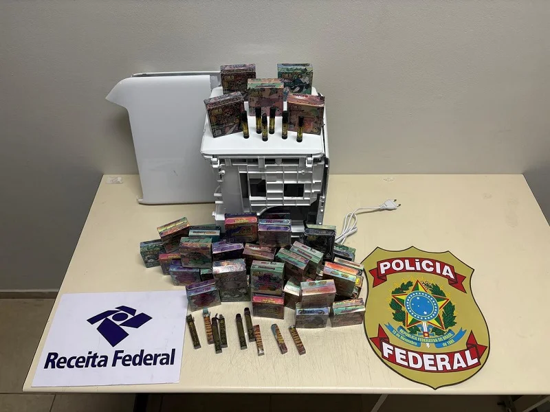 Pernambuco: 470 refis de vape com maconha líquida são apreendidos e mulher de 22 anos é presa.