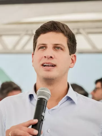 CPI para investigar João Campos por fraude em concurso é protocolada na Câmara do Recife