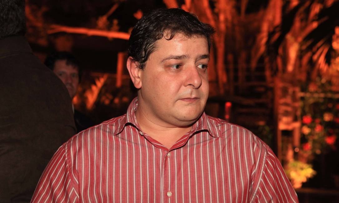 Lulinha confirma viagem a Portugal ao lado do ‘Careca do INSS’ e diz querer colaborar com a PF