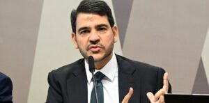 Senado rejeita indicação de Jorge Messias ao STF, feita por Lula, e impõe derrota inédita em 132 anos