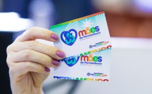 Mães de Pernambuco: governo abre 3.274 vagas para mulheres receberem auxílio mensal de R$ 300