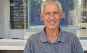 RADIALISTA E CRONISTA ESPORTIVO CHARLES GRAY MORRE DIAS APÓS SER ATROPELADO PELO PRÓPRIO CARRO