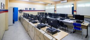 PE oferece mais de 8 mil vagas em cursos técnicos gratuitos; saiba como se inscrever