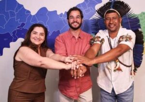 Túlio Gadêlha anuncia Dulci Amorim e Marcelo Pankararu suplentes ao Senado