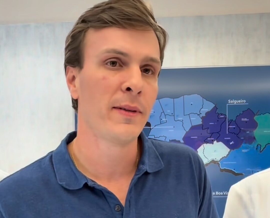 MIguel Coelho anuncia candidatura a deputado federal e reafirma apoio à reeleição de Raquel Lyra