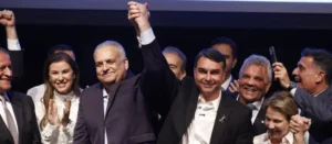 Flávio Bolsonaro anuncia deputado Alfredo Gaspar como vice na chapa dele à Presidência