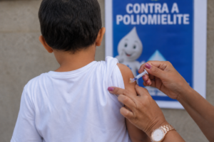 Vacina contra a poliomielite ganha reforço e já está disponível em Dormentes