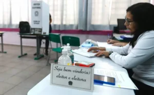 Eleitor que faltou o primeiro turno pode votar no segundo